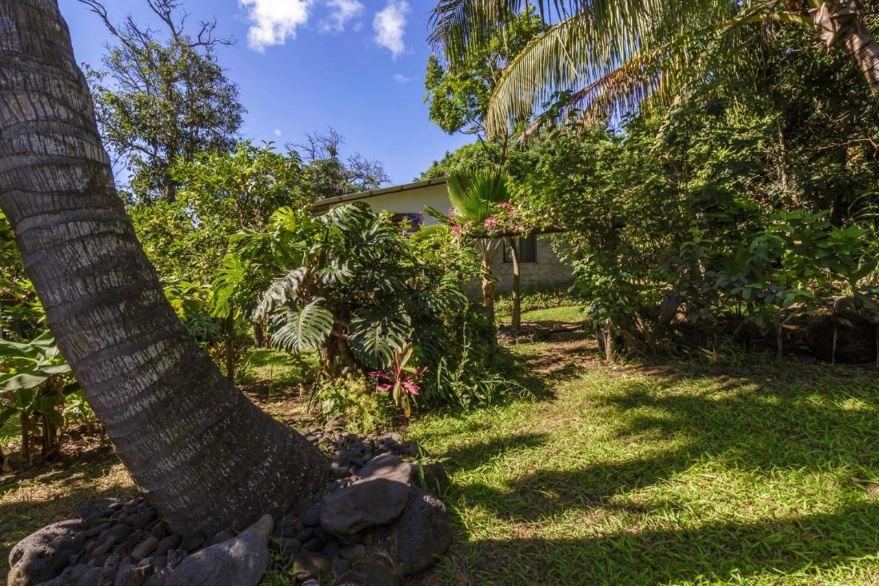 Cabana Vaenga Miro Hanga Roa Esterno foto