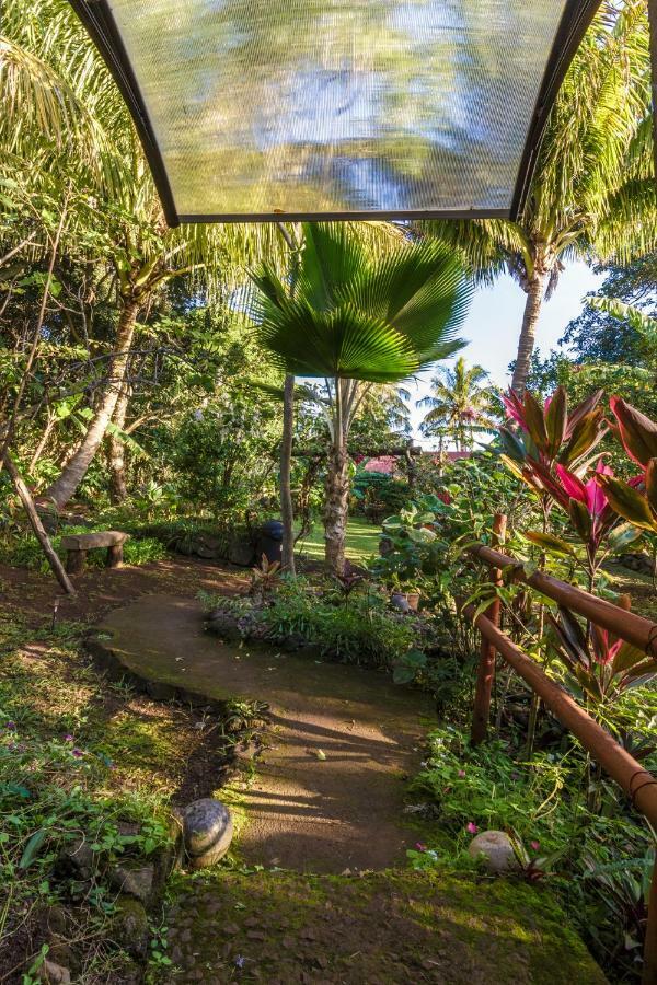 Cabana Vaenga Miro Hanga Roa Esterno foto