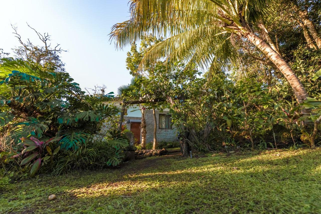 Cabana Vaenga Miro Hanga Roa Esterno foto