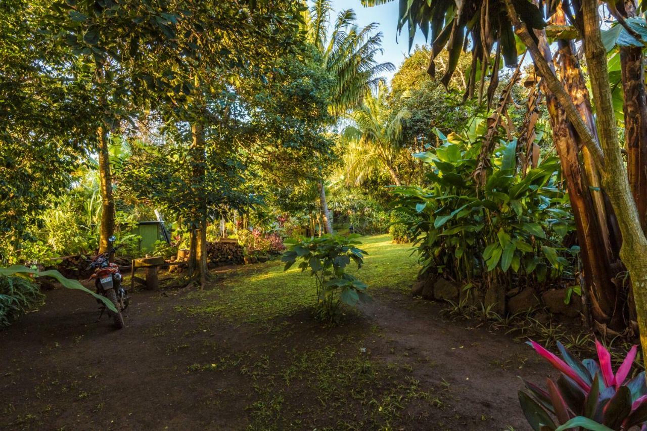 Cabana Vaenga Miro Hanga Roa Esterno foto