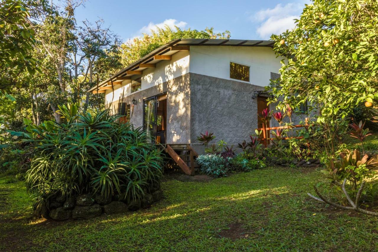 Cabana Vaenga Miro Hanga Roa Esterno foto